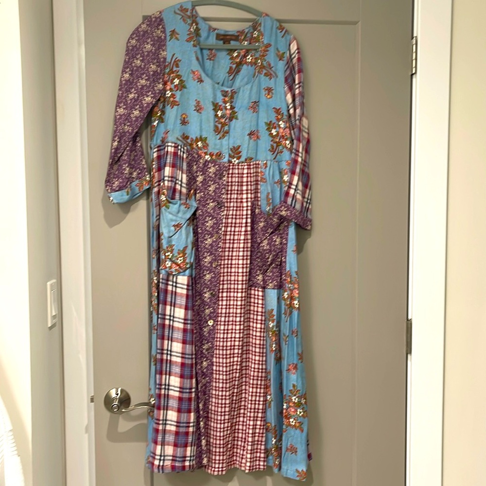 April Cornell. Cottage style dress. Size xxs fits like a small.